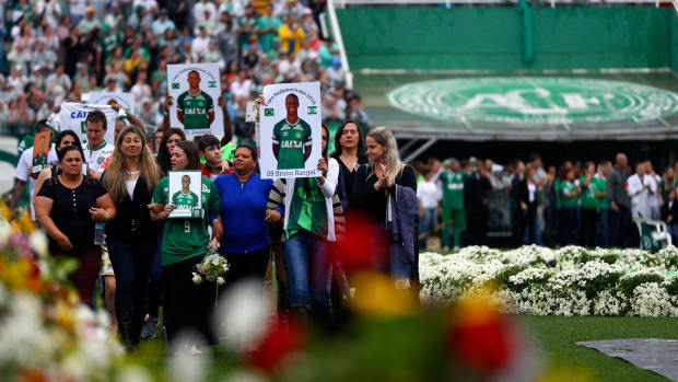 chapecoense-families.jpg